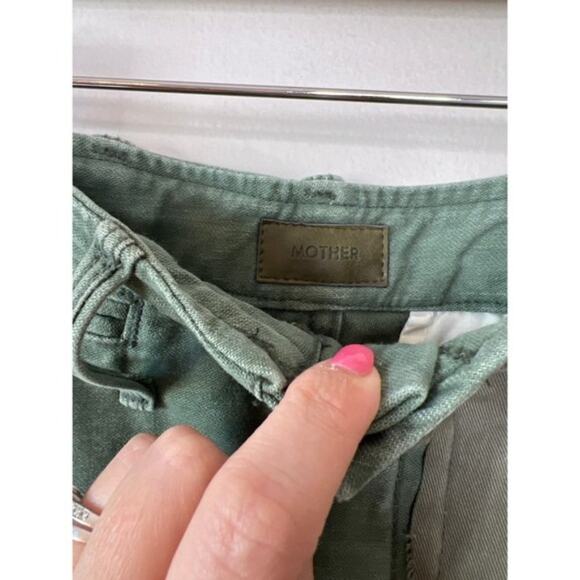 NWT Mother The G.I. Jane Frayed Cargo On The Double Green Mini Skirt - Picture 4 of 7